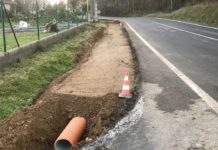 Comezan as obras de mellora da estrada que une Cortiñán con Montellos