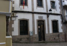 A Policía Local denuncia a un condutor que circulaba preto da praza dos Irmáns García Naveira a 117 km/h, e case triplicaba o límite establecido