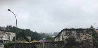 O goberno local pretende rehabilitar o antigo convento das Donas como centro de uso sociocultural destinando para a súa recuperación 350 000 euros