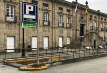 O Concello e a concesionaria do aparcadoiro de Betanzos manteñen o acordo de uso gratuíto para estadías inferiores a 20 minutos