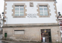 O Concello saca a concurso a ocupación de postos de venda no mercado municipal para peixe, carne, froitas e verduras