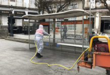 Campaña de limpeza de grafitis que supoñen un gasto anual duns 40.000 euros