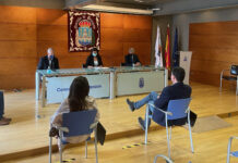 Primeira reunión de constitución da Fundación Globo de Betanzos o mesmo día no que se tería que celebrar o tradicional lanzamento, suspendido pola Covid-19