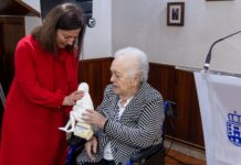 O Concello entregou o Premio Úrsula Meléndez de Texeda a Ángela Fernández Gómez. Galería de imaxes