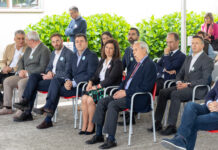 María Barral tende a man a Educación para “avanzar” na mellora das instalacións do Vales Villamarín cando se cumpre o seu 50 aniversario