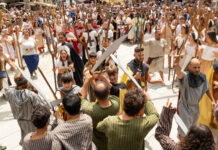 A Feira Medieval volveu rexistrar cifras de participación de antes da pandemia e anuncia un programa especial para 2024 coincidindo co 25 aniversario.. Galería de imaxes
