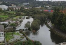 Os servizos de emerxencia municipais manteñen un servizo de alerta e vixilancia ante o desbordamento dos ríos Mendo e Mandeo en varias zonas da cidade