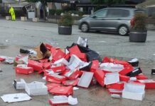 Betanzos advirte que tomará medidas contra os ambulantes que non recollan os residuos xerados nos seus postos ao terminar as feiras.