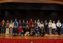 O turismo, o deporte e as actividades culturais ocupan parte das peticións realizadas polo alumnado de Primaria no pleno infantil 2023. Galería de imaxes