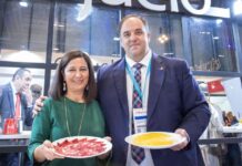 Betanzos reforza a súa alianza con Guijuelo e retoma a creación dun selo de garantía da Tortilla