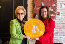 O Concello outorga o primeiro distintivo de “local embaixador da Tortilla de Betanzos” a Restaurante A Penela