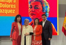 A alcaldesa destaca en Madrid que a pesar do recoñecemento do Ministerio de Igualdade a Dolores Vázquez “este país segue a ter aínda unha débeda pendente con ela”