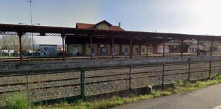 O Concello prohibirá temporalmente o estacionamento no acceso á estación de Betanzos-Infesta para facilitar o servizo alternativo de autobuses de Renfe